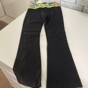 Ivivva by Lululemon girl’s leggings